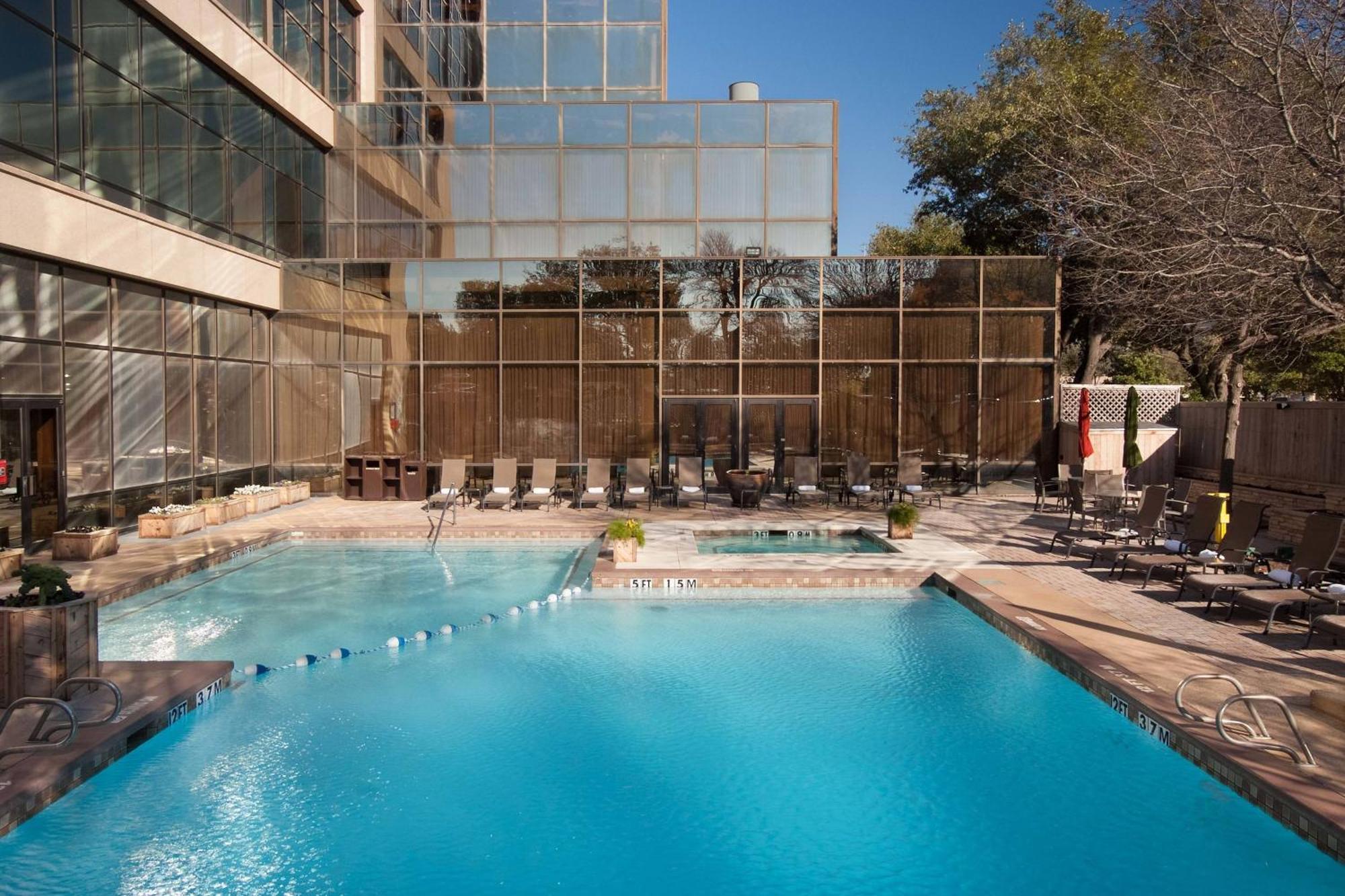 Renaissance Dallas Addison Exterior photo