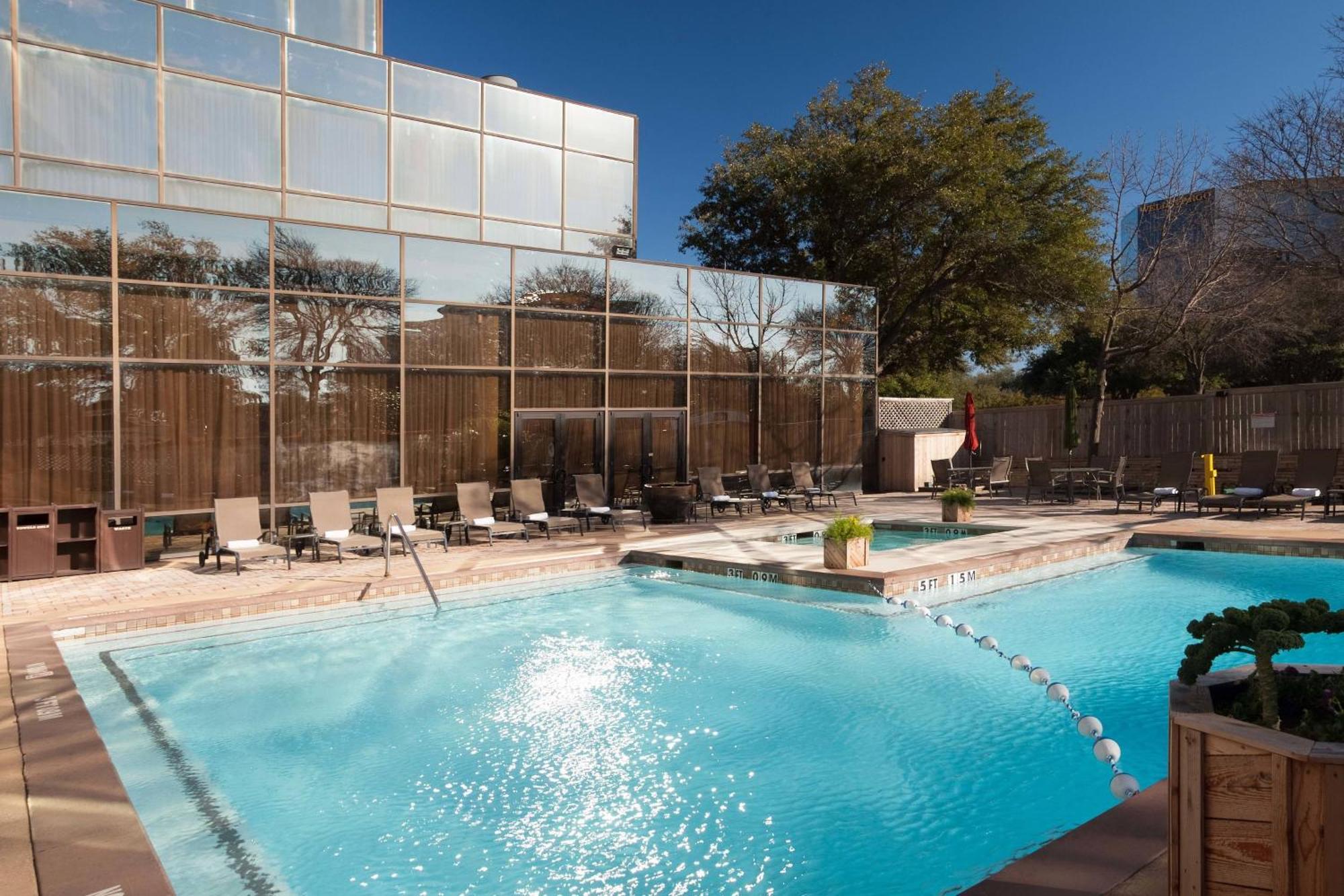 Renaissance Dallas Addison Exterior photo