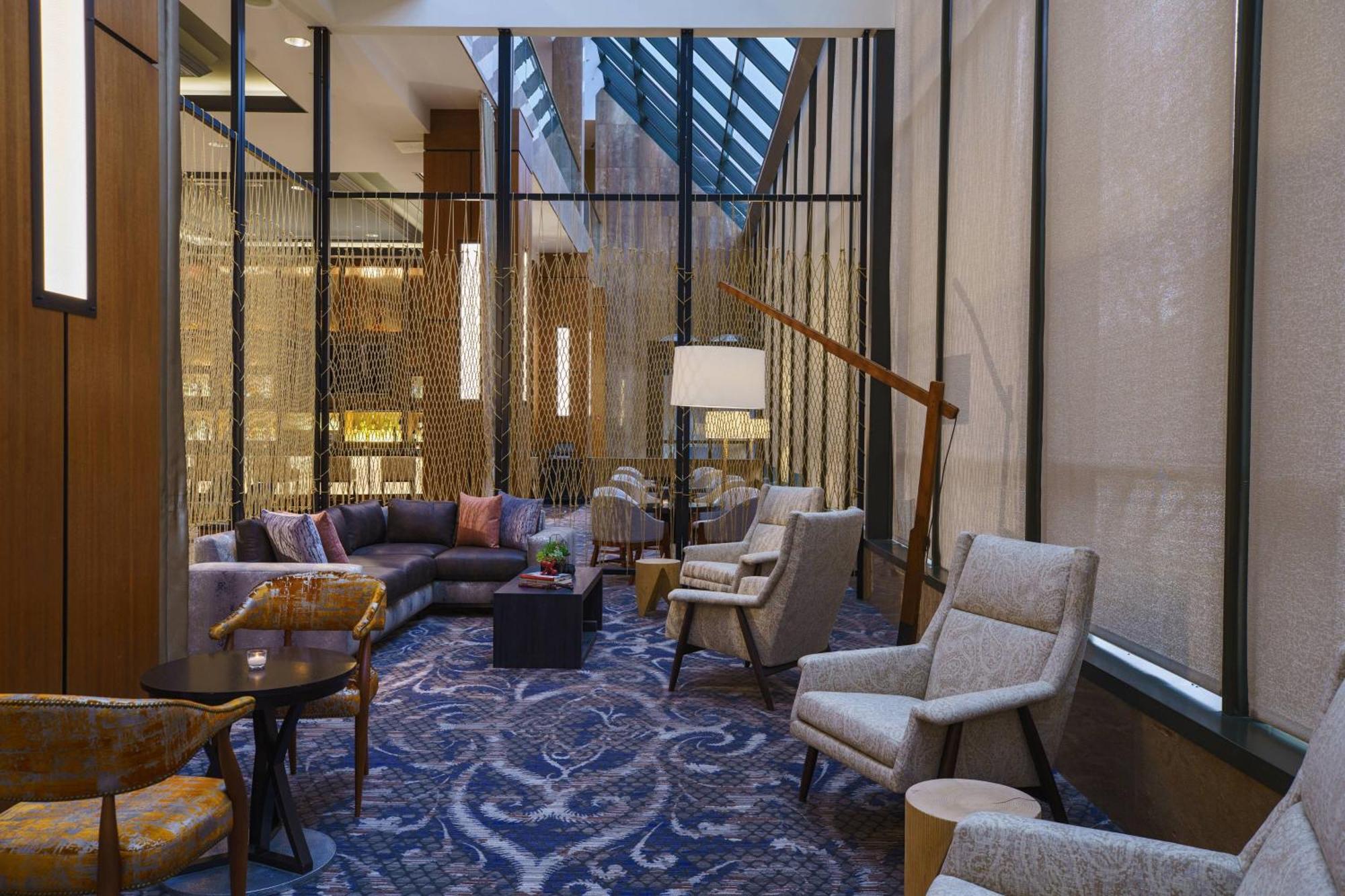 Renaissance Dallas Addison Exterior photo