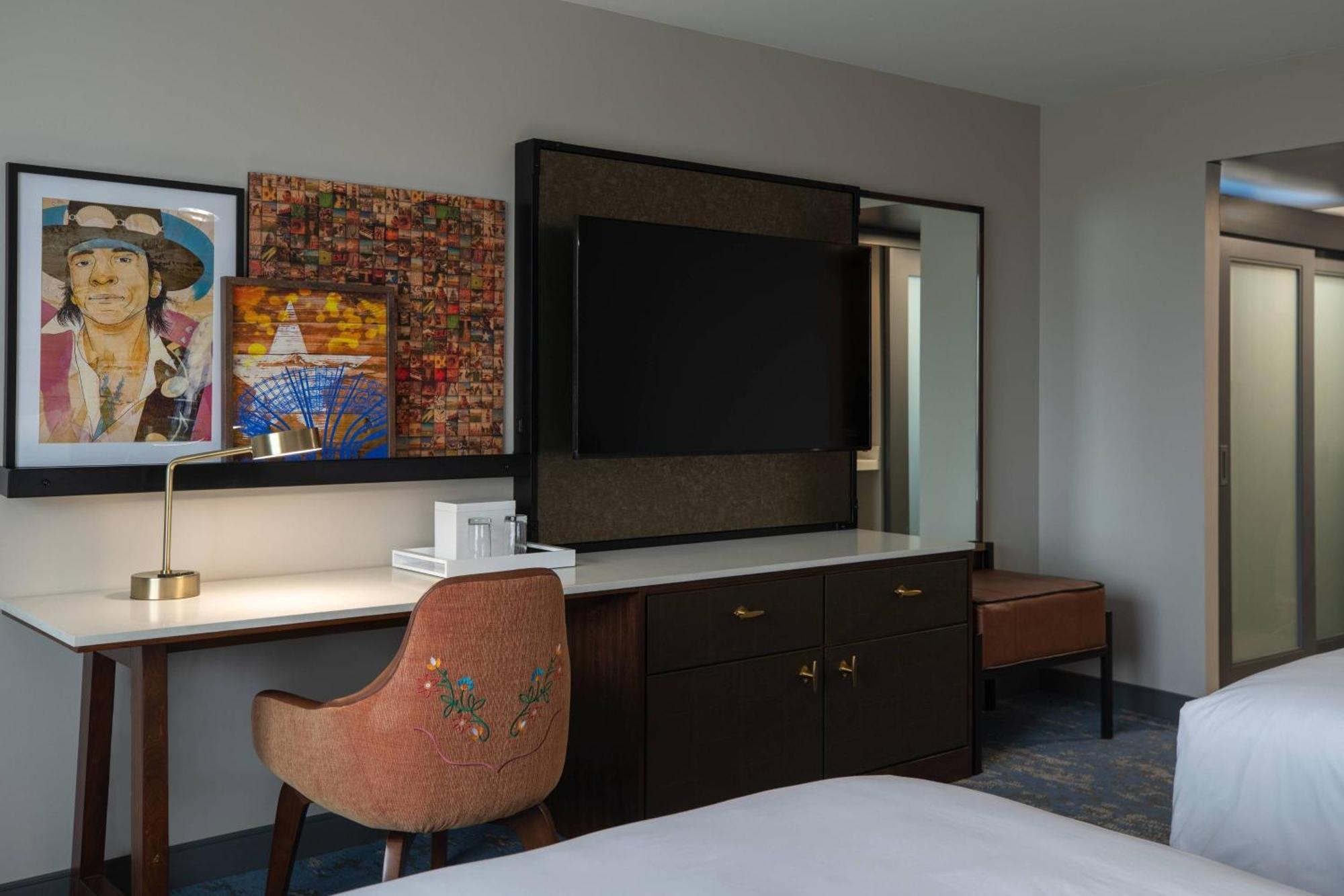 Renaissance Dallas Addison Exterior photo